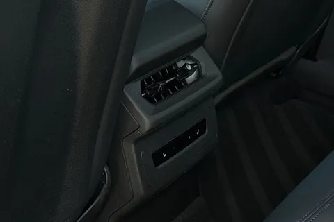 Audi Q6 E-Tron 100kWh S line Auto quattro 5dr Thumbnail #30