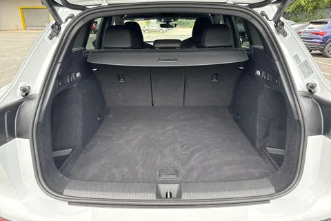 PK25OAO Audi Q6 E-Tron Q6 SUV Edition 1 e-tron performance 225,00 kW Thumbnail #7