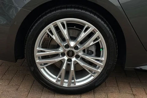  Audi A5 Avant 2.0 TDI S line S Tronic Euro 6 (s/s) 5dr Thumbnail #11