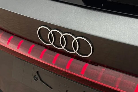  Audi A5 Avant 2.0 TDI S line S Tronic Euro 6 (s/s) 5dr Thumbnail #45