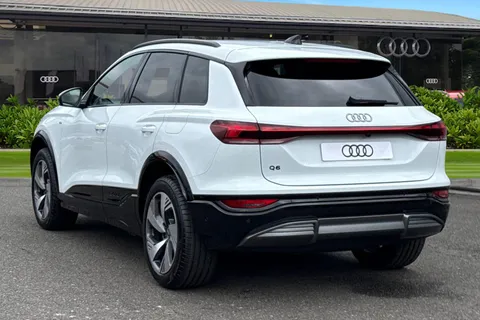 Audi Q6 E-Tron 100kWh Performance S line Auto 5dr Thumbnail #3