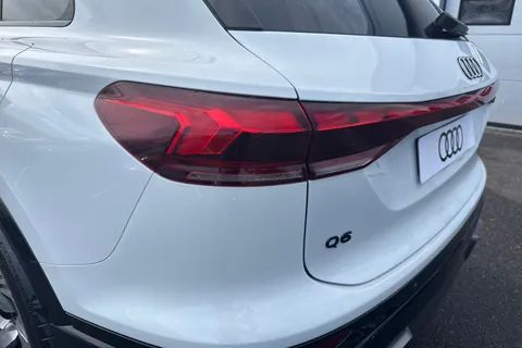 Audi Q6 E-Tron 100kWh Performance S line Auto 5dr Thumbnail #8
