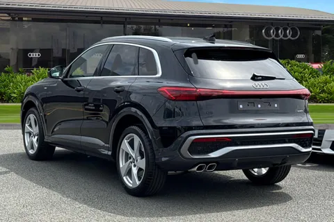  Audi Q5 2.0 TDI S line S Tronic quattro Euro 6 (s/s) 5dr Thumbnail #3