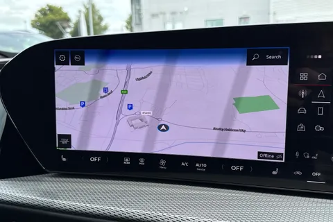  Audi Q5 2.0 TDI S line S Tronic quattro Euro 6 (s/s) 5dr Thumbnail #17