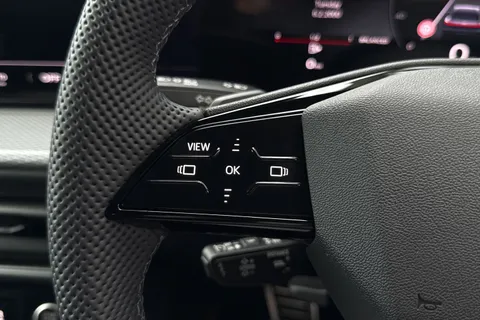  Audi Q5 2.0 TDI S line S Tronic quattro Euro 6 (s/s) 5dr Thumbnail #56