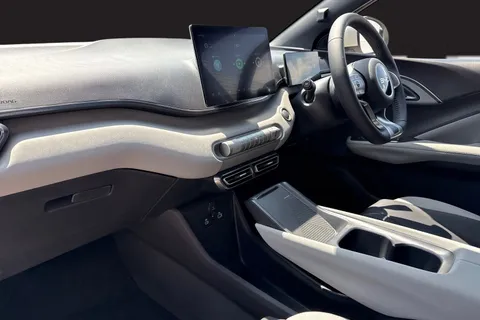  BYD Dolphin Surf 43.2kWh Boost Auto 5dr Thumbnail #9