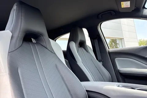  BYD Dolphin Surf 43.2kWh Boost Auto 5dr Thumbnail #21