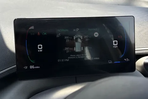  BYD Dolphin Surf 43.2kWh Boost Auto 5dr Thumbnail #61