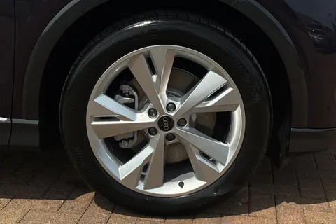  Audi Q4 e-tron 45 S line Auto 5dr 82kWh Thumbnail #10