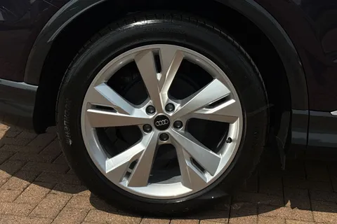  Audi Q4 e-tron 45 S line Auto 5dr 82kWh Thumbnail #11