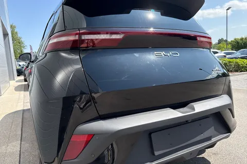  BYD Dolphin Surf 43.2kWh Comfort Auto 5dr Thumbnail #16