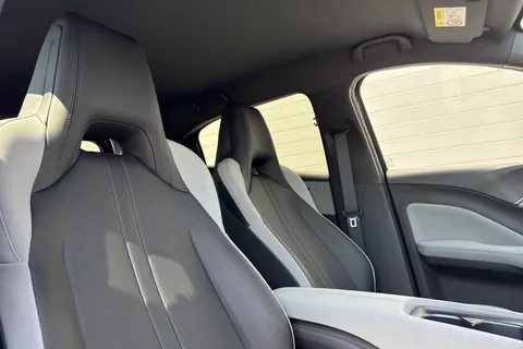  BYD Dolphin Surf 43.2kWh Comfort Auto 5dr Thumbnail #21