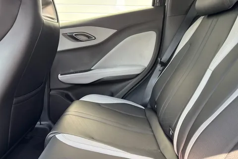  BYD Dolphin Surf 43.2kWh Comfort Auto 5dr Thumbnail #39