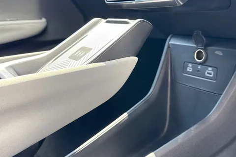  BYD Dolphin Surf 43.2kWh Comfort Auto 5dr Thumbnail #43