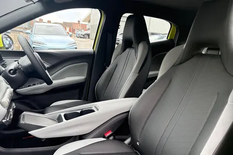  BYD Dolphin Surf 43.2kWh Boost Auto 5dr Thumbnail #11