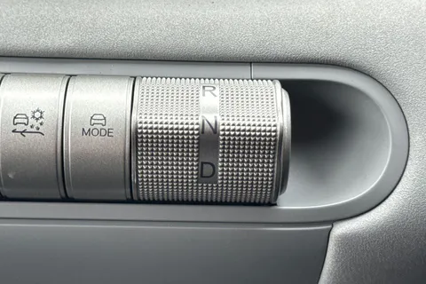  BYD Dolphin Surf 43.2kWh Boost Auto 5dr Thumbnail #20