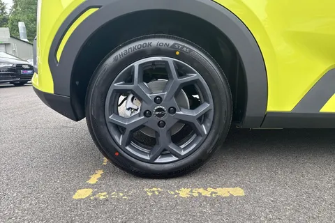  BYD Dolphin Surf 43.2kWh Boost Auto 5dr Thumbnail #22