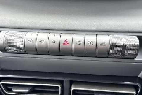  BYD Dolphin Surf 43.2kWh Boost Auto 5dr Thumbnail #39