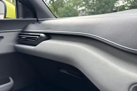  BYD Dolphin Surf 43.2kWh Boost Auto 5dr Thumbnail #45