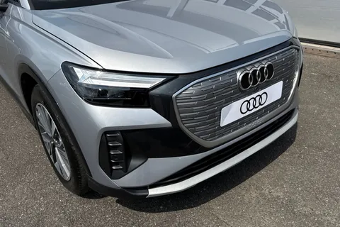 Audi Q4 e-tron 45 Sport Auto 5dr 82kWh Thumbnail #9
