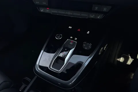 22 of 53 for Audi Q4 e-tron 55 S line Sportback Auto quattro 5dr 82kWh