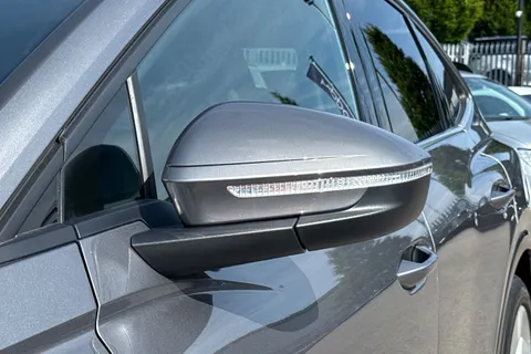 24 of 53 for Audi Q4 e-tron 55 S line Sportback Auto quattro 5dr 82kWh