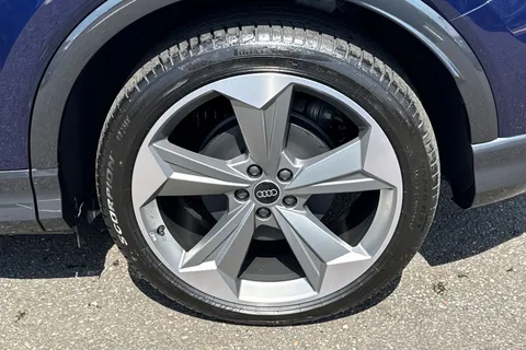 Audi Q4 e-tron 45 Black Edition Sportback Auto 5dr 82kWh Thumbnail #10