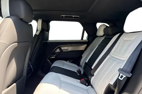  Land Rover Range Rover Sport 3.0 P460e 38.2kWh Dynamic SE Auto 4WD Euro 6 (s/s) 5dr Thumbnail #5