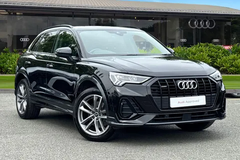 Audi Q3 Black Edition 45 TFSI quattro 245 PS S tronic