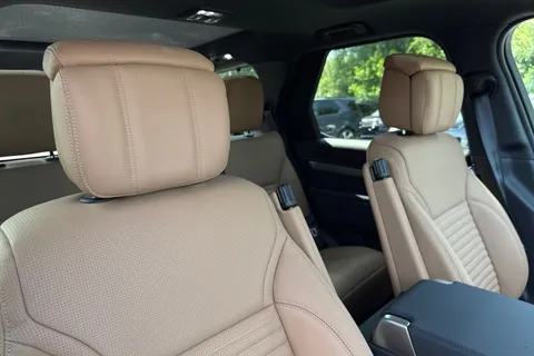  Land Rover Discovery 3.0 D350 MHEV Dynamic HSE Auto 4WD Euro 6 (s/s) 5dr Thumbnail #11