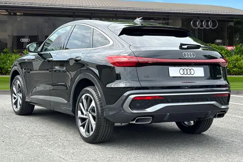 Audi Q5 2.0 TFSI S line Sportback S Tronic quattro Euro 6 (s/s) 5dr Thumbnail #3