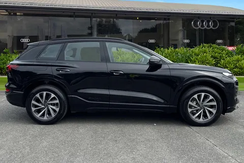  Audi Q6 E-Tron 100kWh Performance Sport Auto 5dr Thumbnail #4