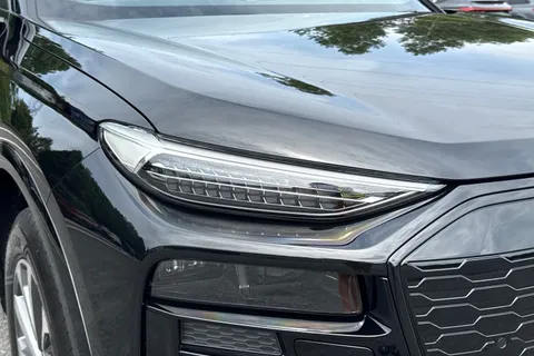  Audi Q6 E-Tron 100kWh Performance Sport Auto 5dr Thumbnail #9