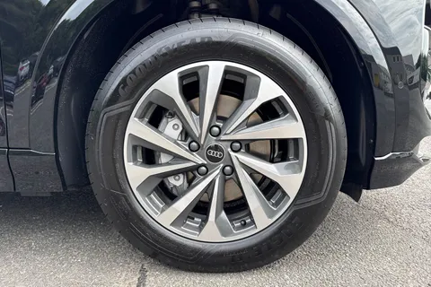  Audi Q6 E-Tron 100kWh Performance Sport Auto 5dr Thumbnail #10