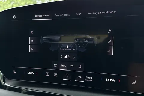  Audi Q6 E-Tron 100kWh Performance Sport Auto 5dr Thumbnail #22