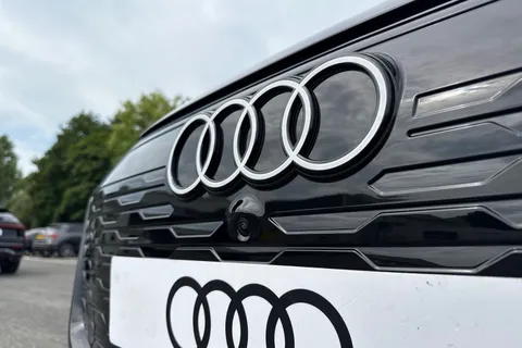  Audi Q6 E-Tron 100kWh Performance Sport Auto 5dr Thumbnail #28
