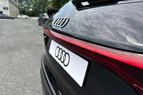  Audi Q6 E-Tron 100kWh Performance Sport Auto 5dr Thumbnail #37