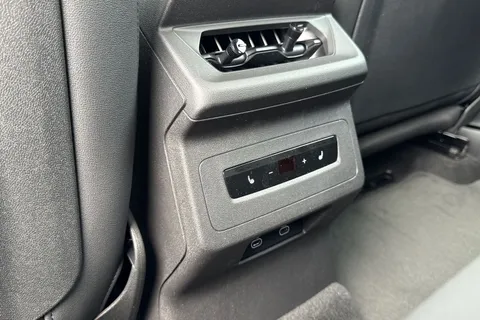  Audi Q6 E-Tron 100kWh Performance Sport Auto 5dr Thumbnail #45