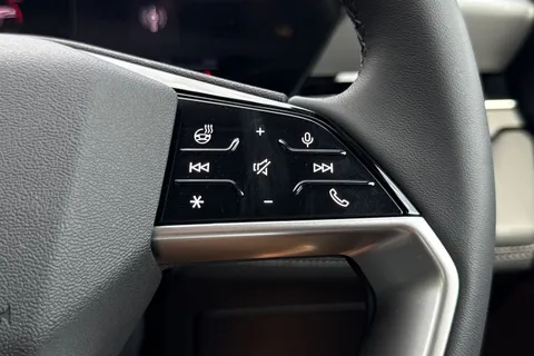  Audi Q6 E-Tron 100kWh Performance Sport Auto 5dr Thumbnail #52