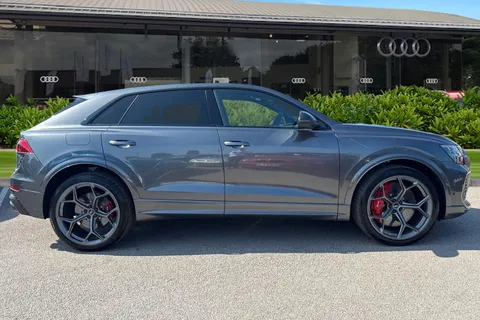 Audi RS Q8 4.0 TFSI V8 Performance Carbon Vorsprung Tiptronic quattro Euro 6 (s/s) 5dr Thumbnail #4