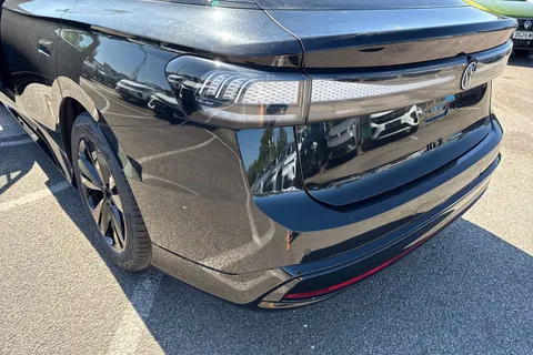  Volkswagen Id.7 Pro S 86kWh Match Plus Fastback Auto 5dr Thumbnail #8