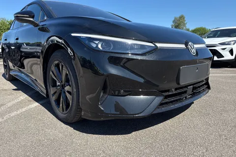  Volkswagen Id.7 Pro S 86kWh Match Plus Fastback Auto 5dr Thumbnail #9