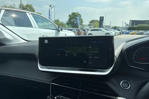 34 of 45 for PEUGEOT 208 1.2 PureTech Style Euro 6 (s/s) 5dr