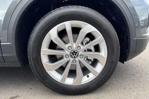 Volkswagen T-Roc 1.5 TSI Match DSG Euro 6 (s/s) 5dr Thumbnail #10