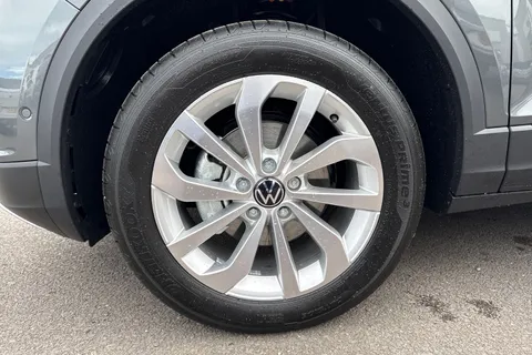 Volkswagen T-Roc 1.5 TSI Match DSG Euro 6 (s/s) 5dr Thumbnail #11