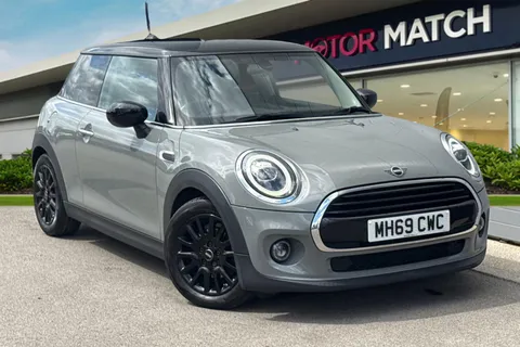 Mini Hatchback 1.5 Cooper Classic Steptronic Euro 6 (s/s) 3dr