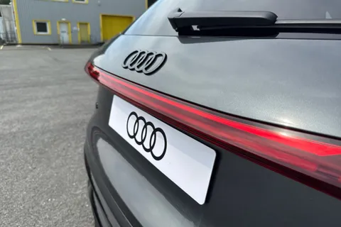 Audi Q5 2.0 TDI Edition 1 S Tronic quattro Euro 6 (s/s) 5dr Thumbnail #36