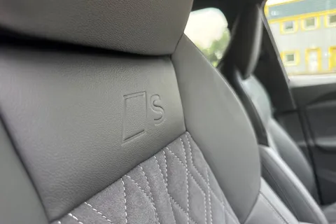 Audi Q5 2.0 TDI Edition 1 S Tronic quattro Euro 6 (s/s) 5dr Thumbnail #48