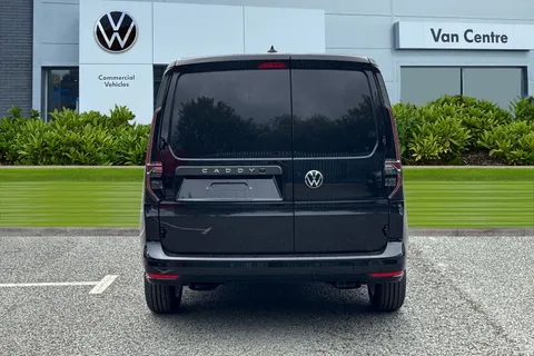 DA25GUG Volkswagen Caddy 2.0 TDI C20 Commerce Pro SWB Euro 6 (s/s) 5dr Thumbnail #5