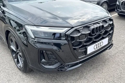  Audi Q7 3.0 TDI V6 50 Black Edition Tiptronic quattro Euro 6 (s/s) 5dr Thumbnail #9